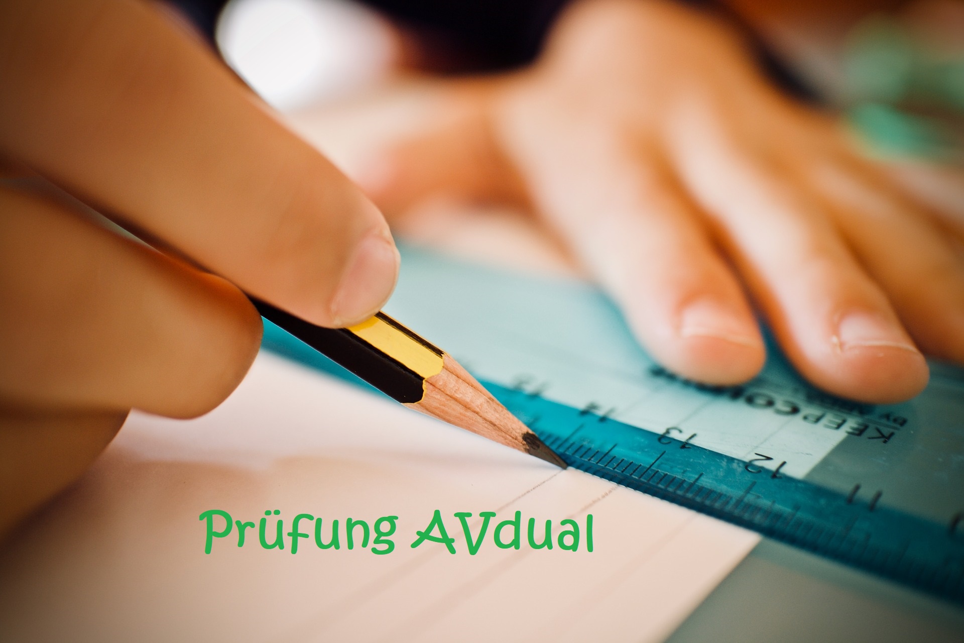 Bild vergr&ouml;&szlig;ern: AVdual - Pr&uuml;fung